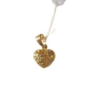 18k Gold Plated Vintage Style Hollow Heart Pendant with Floral Detail